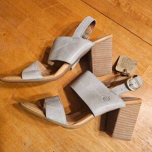 Born Heels, Gray, NWT, Size 10, Chunky Heel